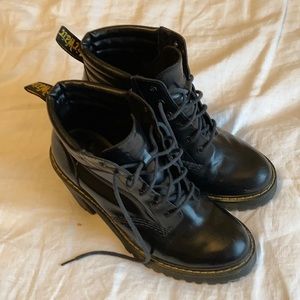 Doc martens Persephone black heel discontinued